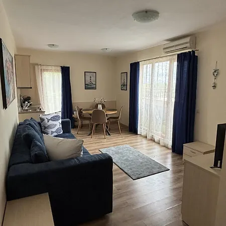 Kavatsi Sea & Forest View Апартамент